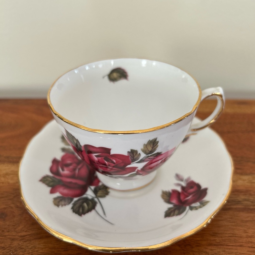 Royal Vale Elegant Rose Patterned Teacup and Saucer Set